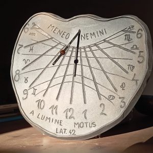 INTRODUCCIÓ A LA TECNOLOGIA I REALITZACIÓ DE RELLOTGES DE SOL AMB CERÁMICA- ES2647 - Lluis Callol i Miguel Peña- Del 3 al 8 d'agost 2026